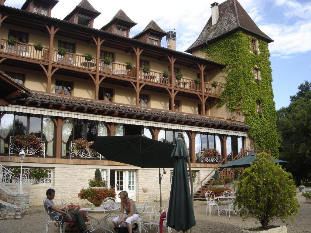 Hotel Restaurant L'Ecluse Antonne-et-Trigonant Exterior foto