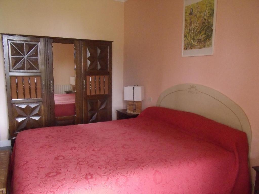 Hotel Restaurant L'Ecluse Antonne-et-Trigonant Zimmer foto